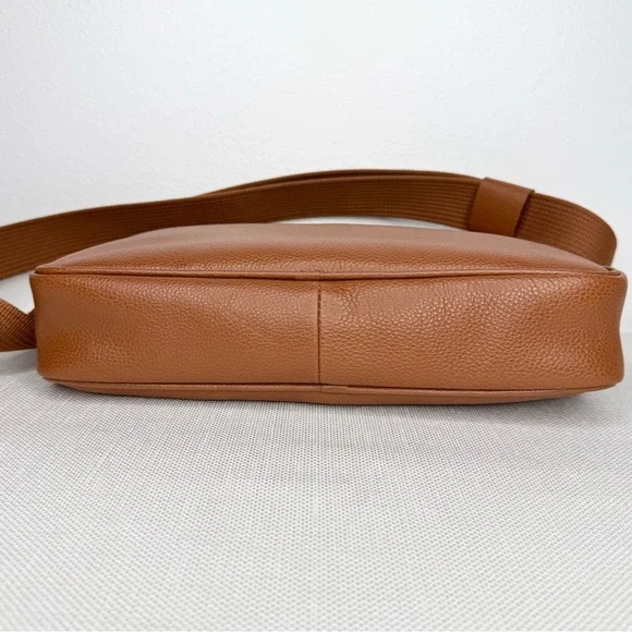 Longchamp le foulonne M camera bag caramel leather crossbody purse 20044021F72 - Picture 10 of 12